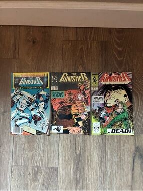 Marvel The Punisher Comic Lot - Black, Red, Green Covers